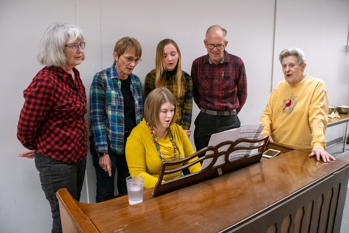 December 8, 2018:  Some good old fashioned singing of Christmas Carols filled the evening at the Christmas “Family, Faith and Flannel” event.